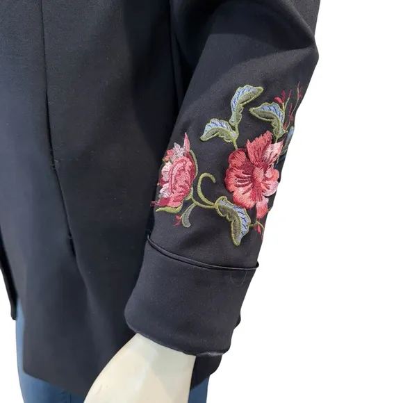 Chico’s Floral Embroidered Tuxedo Blazer