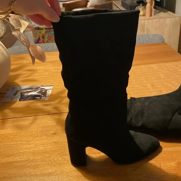 Chinese laundry semi slouchy pull on suede boots