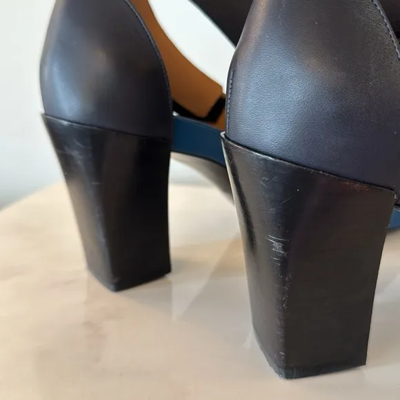 Chloe’ Gala two tone sandals