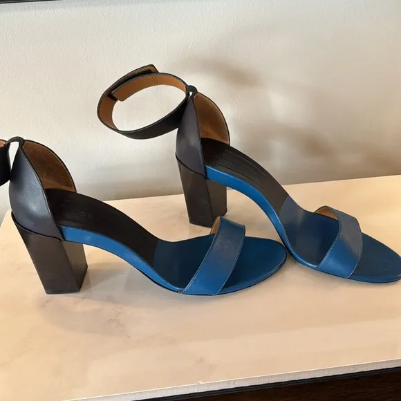 Chloe’ Gala two tone sandals
