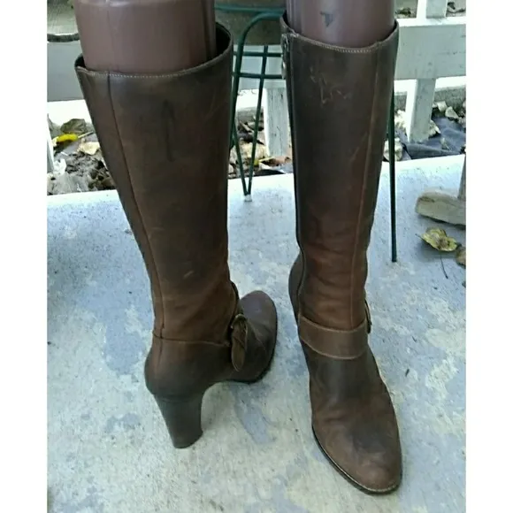 CIRCA JOAN &amp; DAVID ZADARAH BROWN OIL LEATHER BOOTS