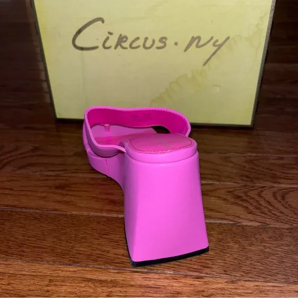 Circus NY by Sam Edelman Moira Wedge Sandals Hot Pink Punch Women’s Size 8
