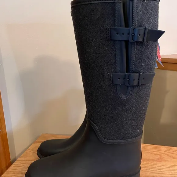 Clarks Arisda Savoy Womens Black Synthetic Mid Calf Boots