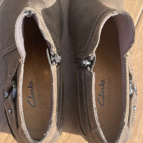 Clarks Charlton Grace Women's Leather Dress Boots Taupe WIDE