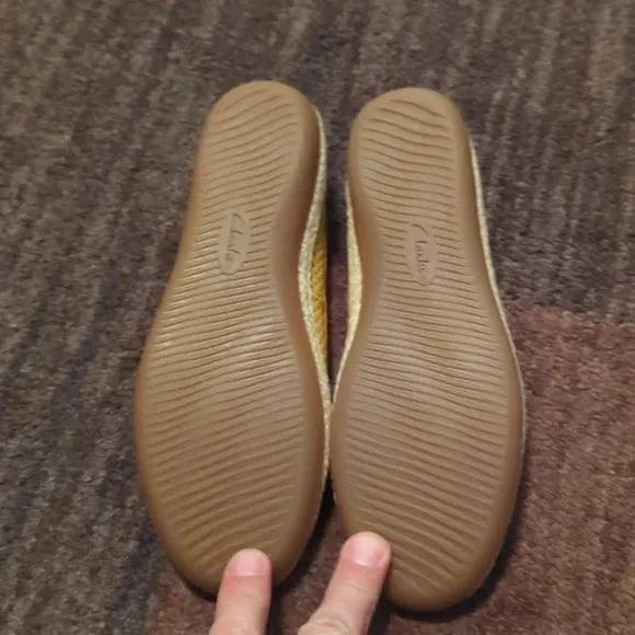 Clark's perforated leather espadrilles yellow