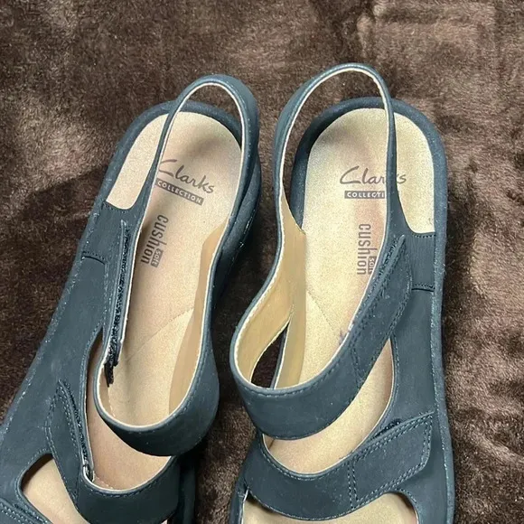 Clarks Reedly Juno Faux Suede Platform Wedge Sandals Black