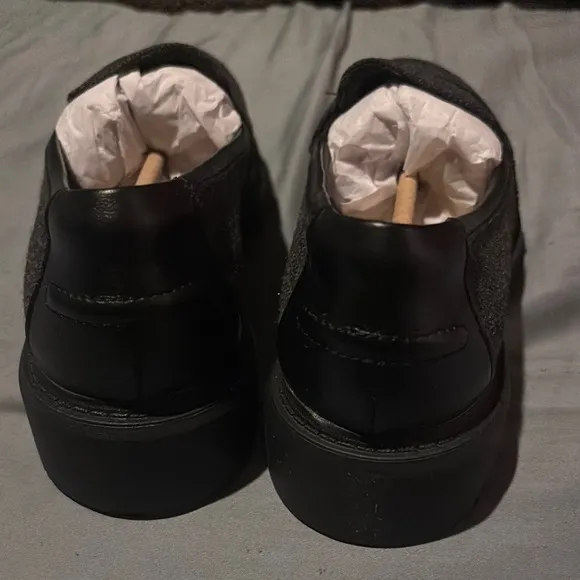 Clarks Westlynn Bay Black Tweed and Leather Loafers New in Box