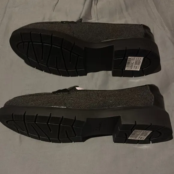 Clarks Westlynn Bay Black Tweed and Leather Loafers New in Box