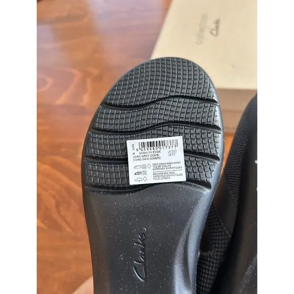 Clarks Womens 6 M Sashlyn Edge Dark Grey Combi NEW Slip On Closed Toe Flats