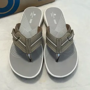 Cloudsteppers by Clarks