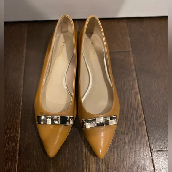 Coach Leather Flats Size 7.5, Warm Caramel, Like New