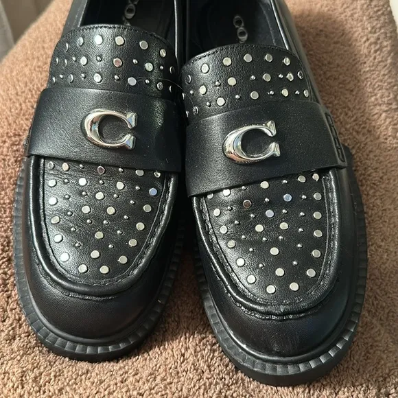 Coach Leela Loafers size 7 studded leather sole wear   creasing and flaw on toe
