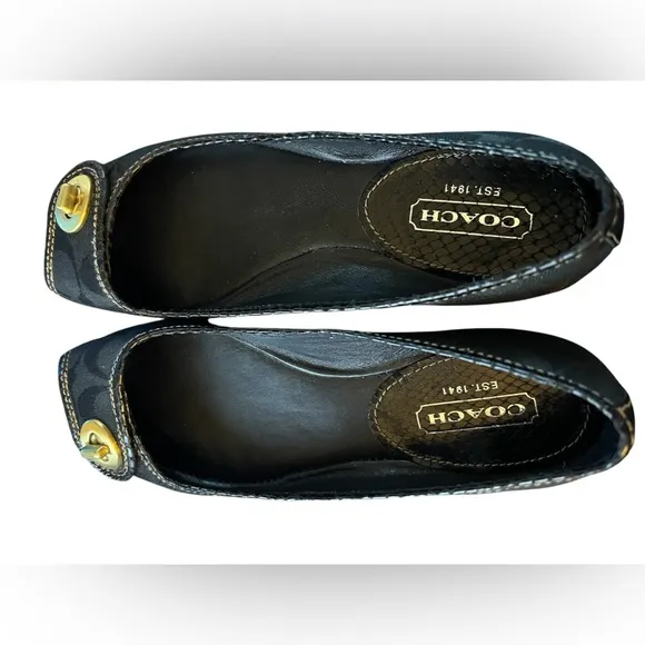 Coach Nicola Peep Toe Flats Black Size 7 EUC Box Included