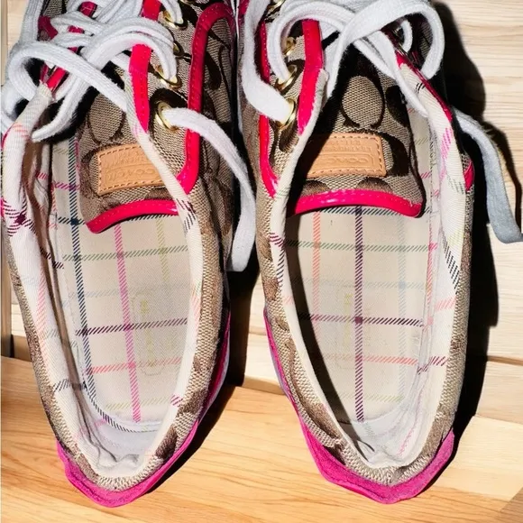 Coach Womens 8.5B Barrett Signature Lace Up Sneakers F0007/I11 Beige Pink