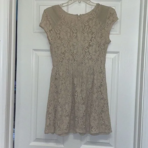 Coincidence &amp; Chance Urban Outfitters Cream Lace Overlay Dress