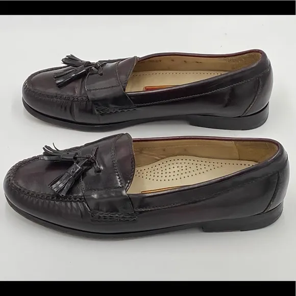 Cole Haan Burgundy Pinch Tassel Loafers - Size 8 E