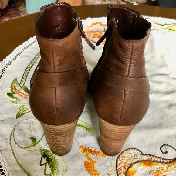 Cole Haan Calista Leather Ankle Boots. Harness Strap.Chocolate Brown. Size 10