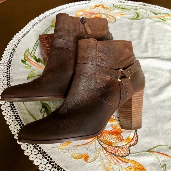 Cole Haan Calista Leather Ankle Boots. Harness Strap.Chocolate Brown. Size 10