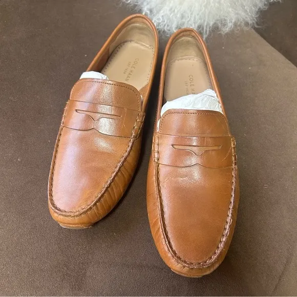 Cole Haan men’s genuine leather brown loafers size 9.5 rubber soles