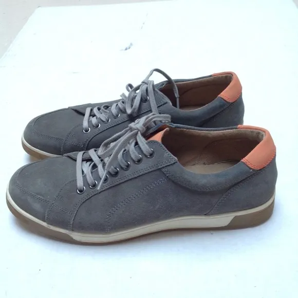 Cole Haan Tennis Sneakers Mens 8.5 Gray Suede Travel Vacation Casual Party