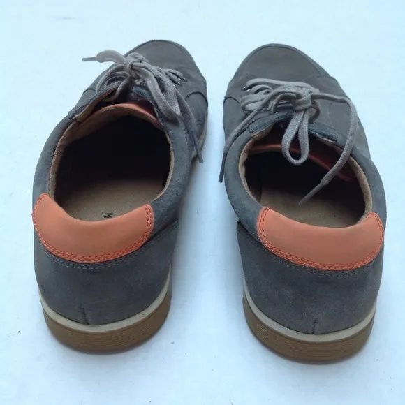 Cole Haan Tennis Sneakers Mens 8.5 Gray Suede Travel Vacation Casual Party