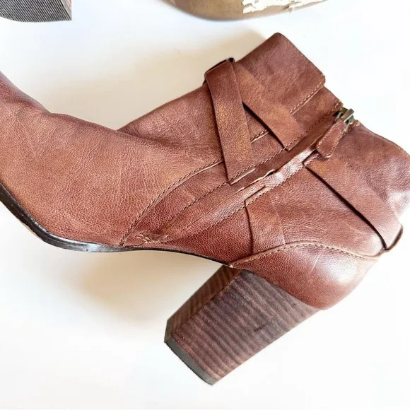 Cole Haan Women's 8.5 Brown Leather Block Heel Ankle Boots