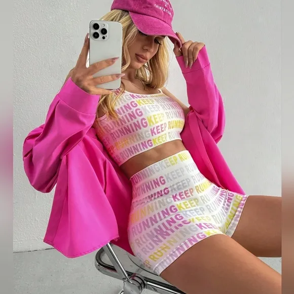 Colorful 'Keep Running' Active Set