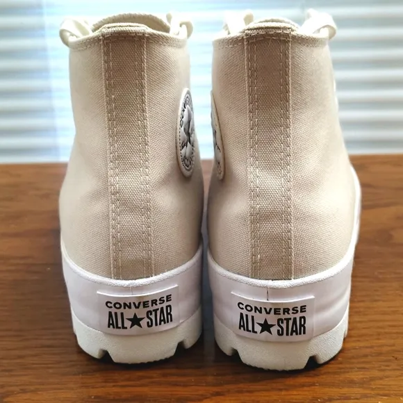 Converse CTAS Hi Lugged Platform Sneakers SIZE 10.5