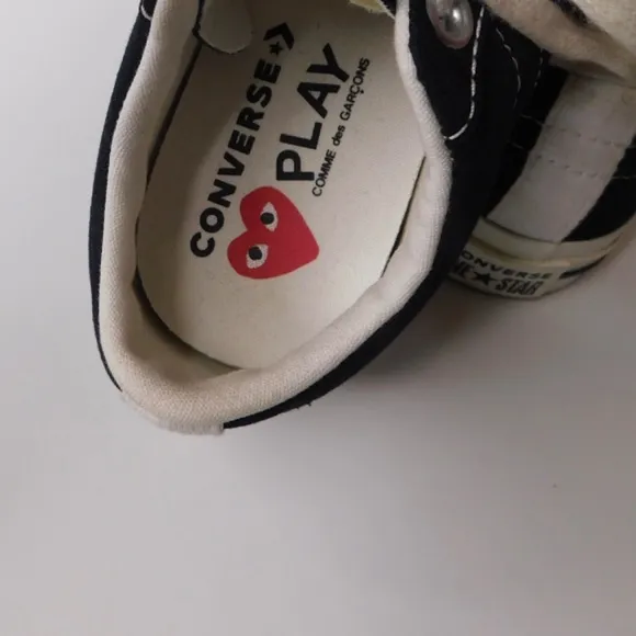 Converse x COMME DE GARCONS Play Sneakers Tennis Shoes Black Red Stars Heart