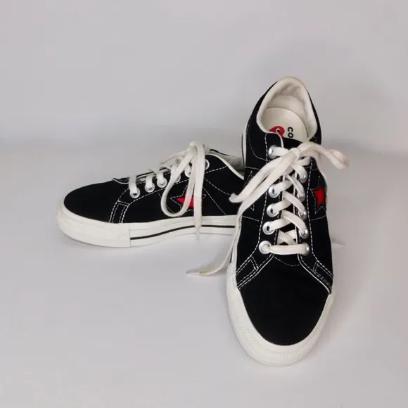 Converse x COMME DE GARCONS Play Sneakers Tennis Shoes Black Red Stars Heart