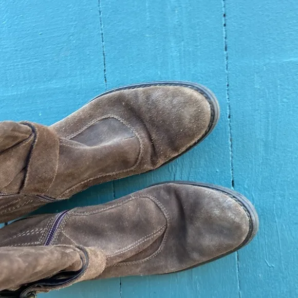 Cordani Orlando distressed suede brown‎ boots.  size 37