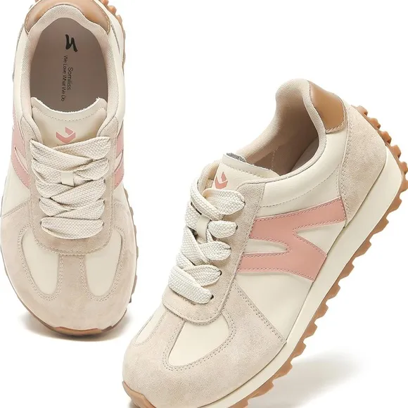 Cream and Pink Chunky Sneakers with Retro Design - NewBalance look a like