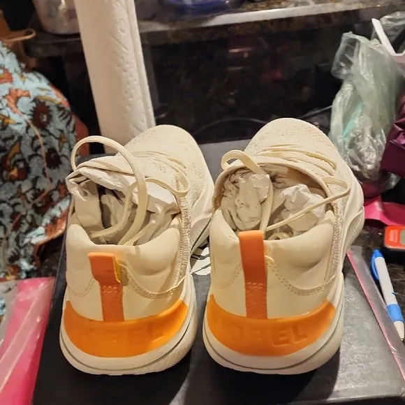 Cream Knit Low-Top Sneakers with Sock-Like Fit