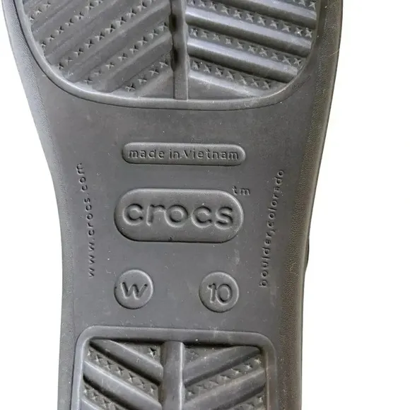 CROCS Women's Sanrah Metallic O-ring Wedge Thong Sandals Espresso Gold Size 10
