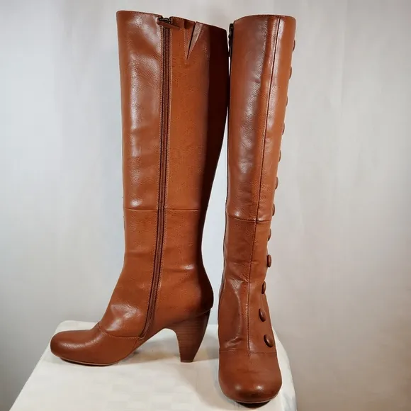 Crown Vintage Boots Lani