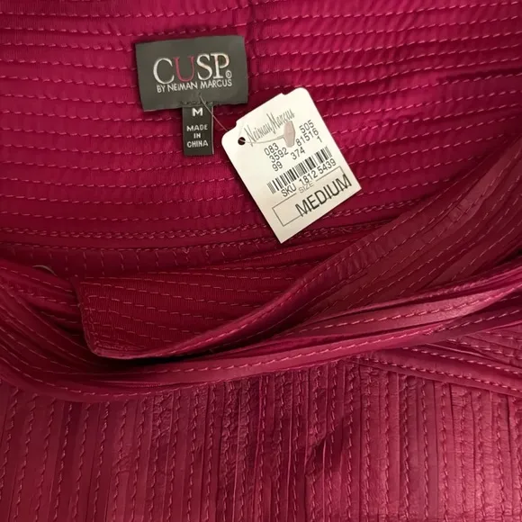 CUSP Genuine Leather Raspberry Lined Goldtone Zipper Mini Skirt Neiman Marcus M