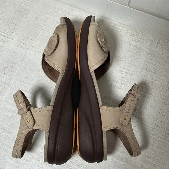 Dansko Iris Open Toe Slingback Sandals Women’s Size 10.5 - 11