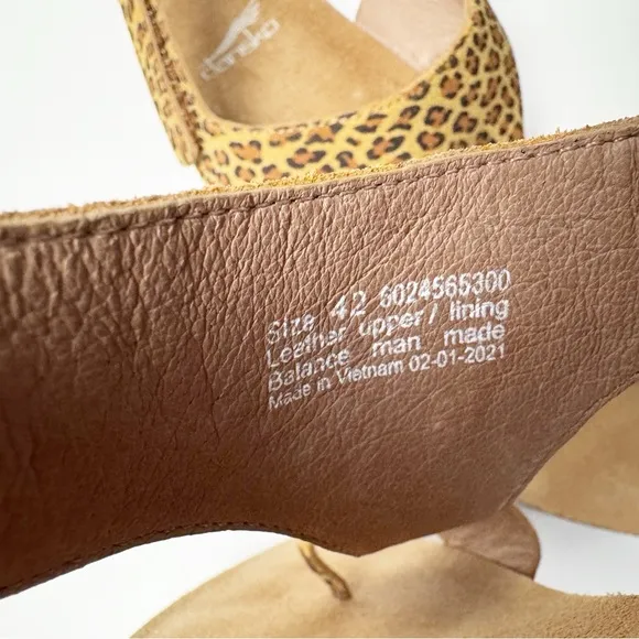 Dansko Reece Suede Leopard Sandals EU 42