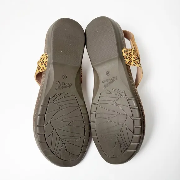 Dansko Reece Suede Leopard Sandals EU 42