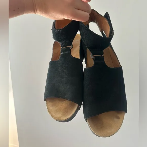 Dansko Taylin Sandals. Size 41