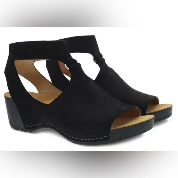 Dansko Taylin Sandals. Size 41