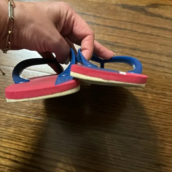 Dolce &amp; Gabbana Junior Kids Thong Sandals/Flip Flops Size 2Y (US)