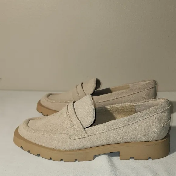 Dolce Vita Beige Loafers
