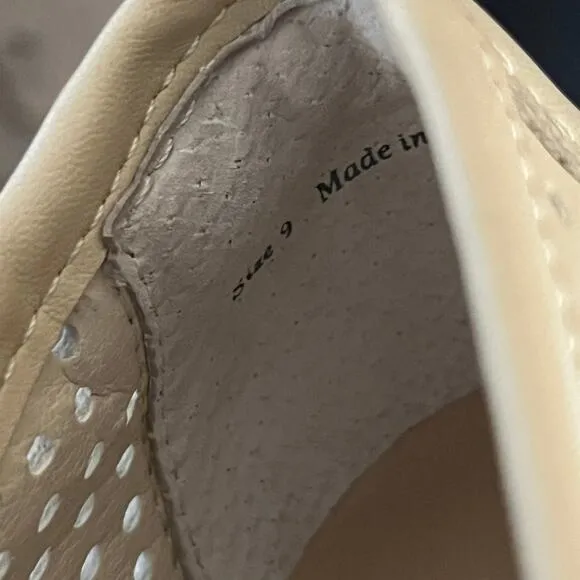 Dolce Vita Cream Lug Sole Leather Slip On Loafers Womens 9 Malila