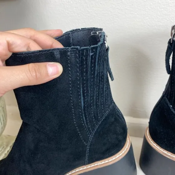 Dolce Vita Suede Lug Sole Heel Boots in Black Size 6.5