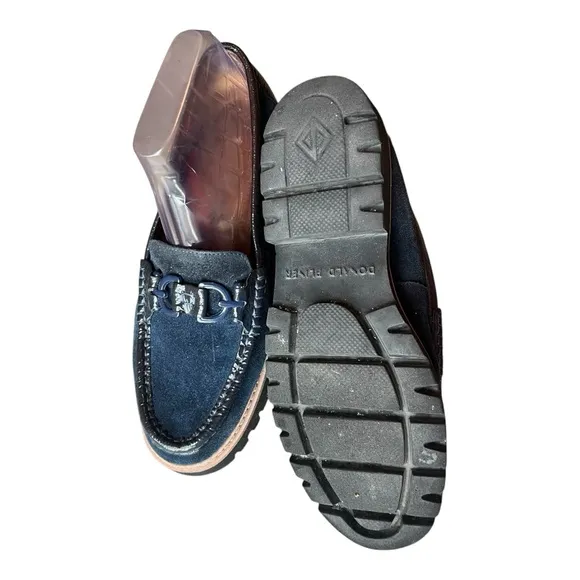 Donald J. Pliner Helio Lug Sole Navy Loafers, Size: 9