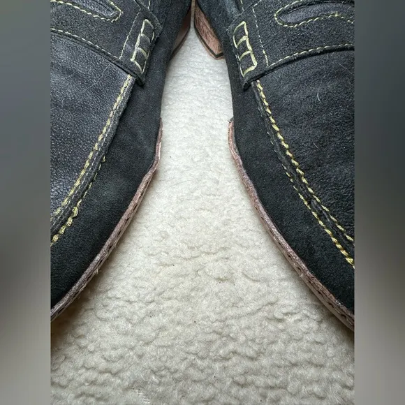 Donald J. Pliner navy blue brown skin leather suede loafers classic preppy 10.5