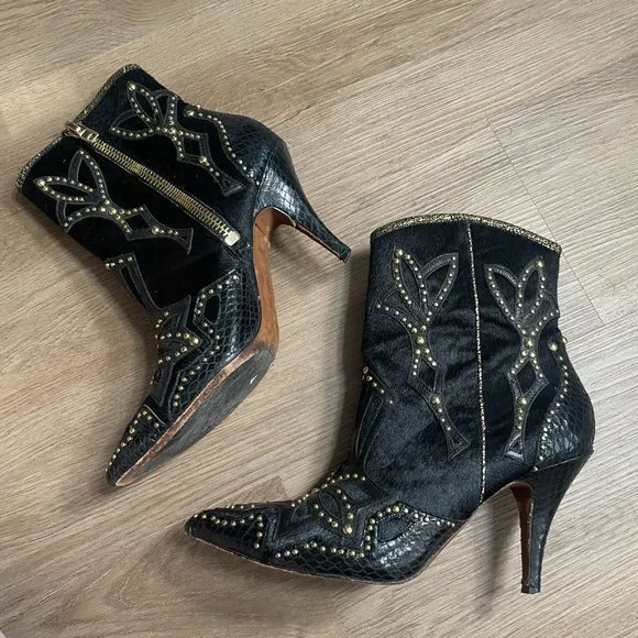 Donald J Pliner Tonto Boots size 8.5 black hair calf heel gold stud watersnake
