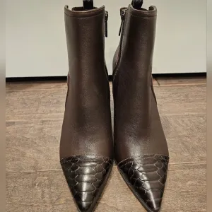 Donald Pliner Nicco Boots sz 8.5
