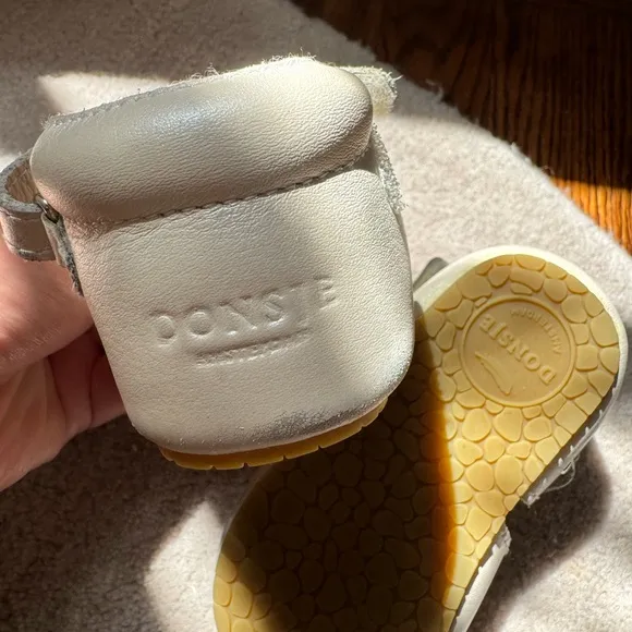 Donsje Poms Shoes | Off White Metallic Leather EUC 12-18 month